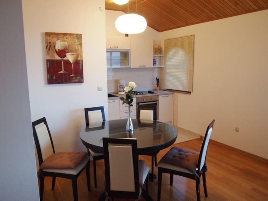 Suhi Potok Apartment Jesenice  Extérieur photo